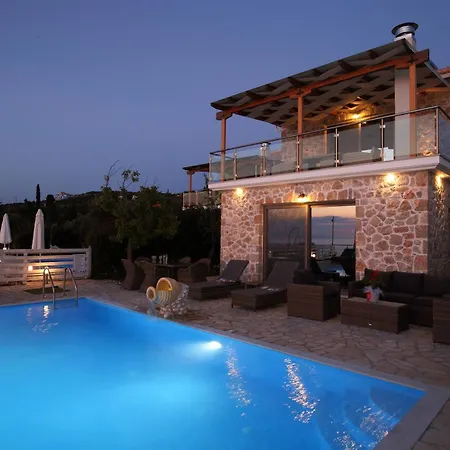 In Lefkada, Griechisches Festland * Τσουκαλάδες