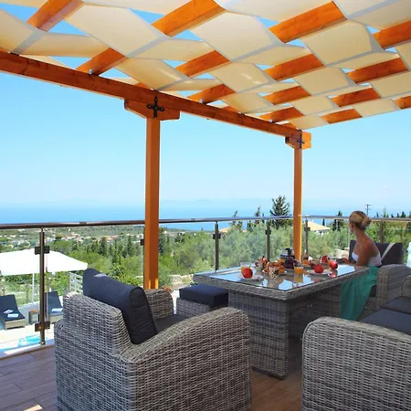 In Lefkada, Griechisches Festland Σπίτι διακοπών Τσουκαλάδες